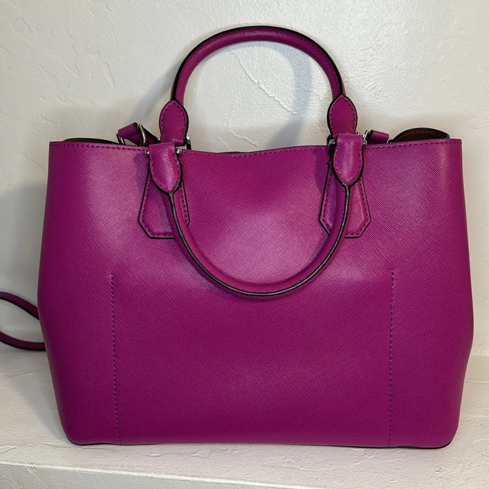 Michael Kors Greenwich fuchsia saffiano leather tote - Picture 3 of 12